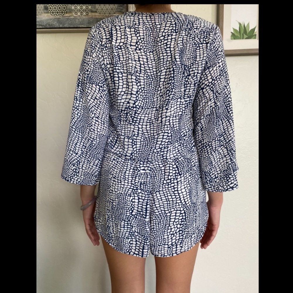 Eight Sixty romper - Picture 2 of 4